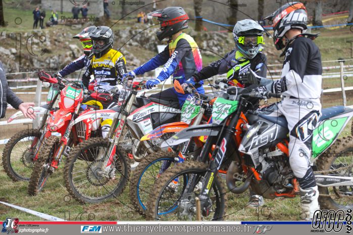 CFCC2 RIOM-ES-MONTAGNES kids